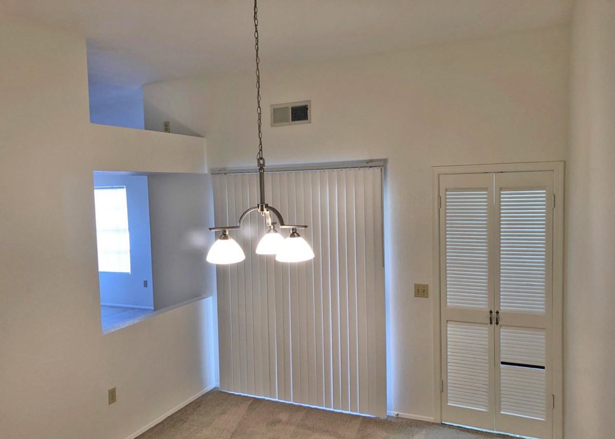6853 N 78th Ave - Photo 3 of 14