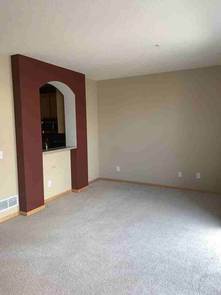 7507 Parkridge Ln - Photo 2 of 21