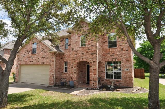 3812 Lakeway Dr - Photo 2 of 29