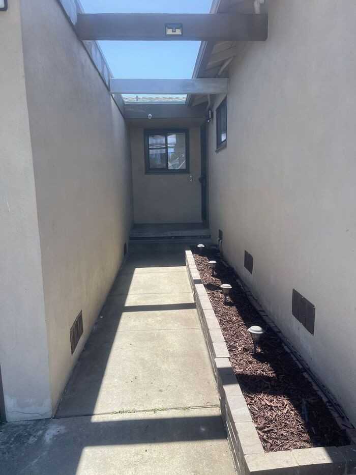 25757 Evergreen Dr - Photo 2 of 25