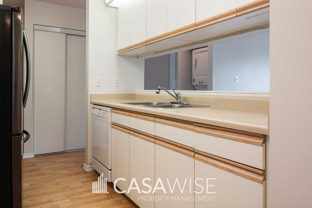 11620 The Pointe Twin Brooks - Photo 3 of 15