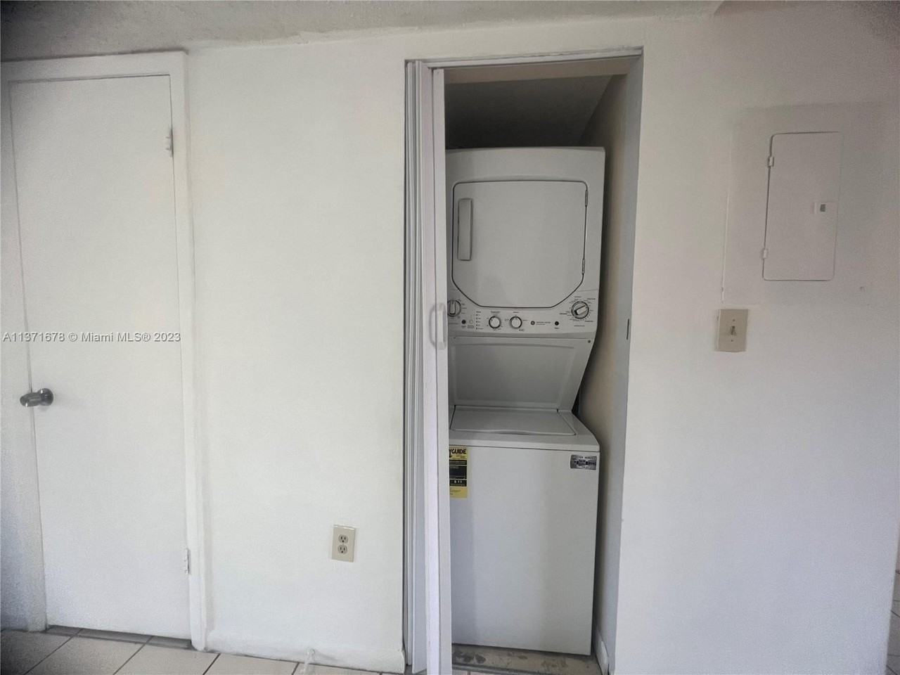 8261 Nw 5th Ter #329 - Photo 6 of 11