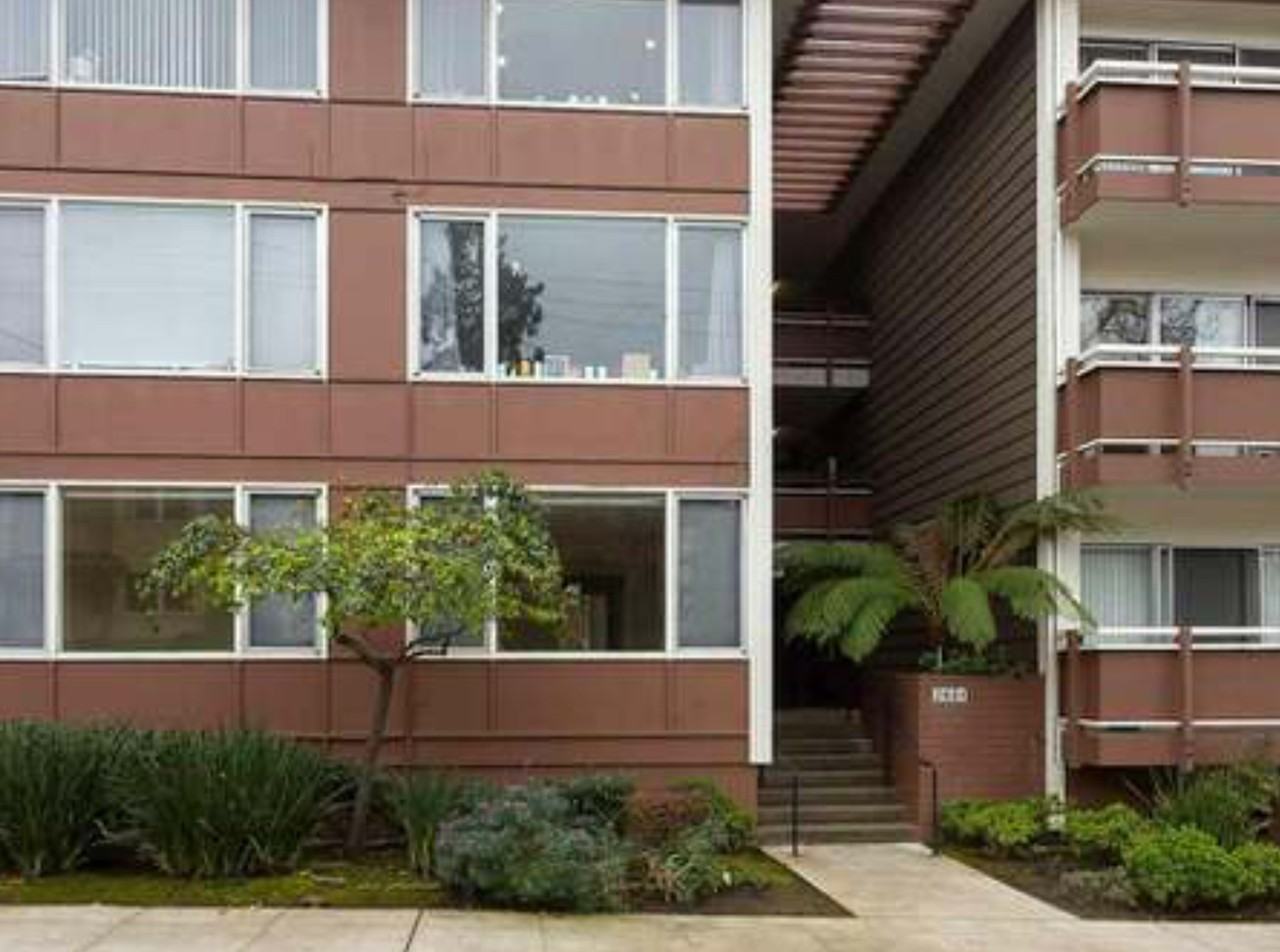 Mark Twain Condominium Apartments 2601 College Avenue, Berkeley, CA