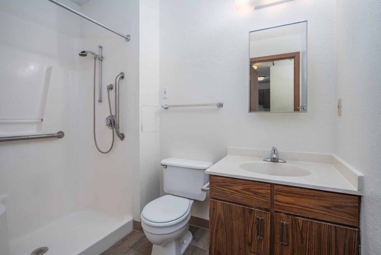 Heritage House - Photo 5 of 19