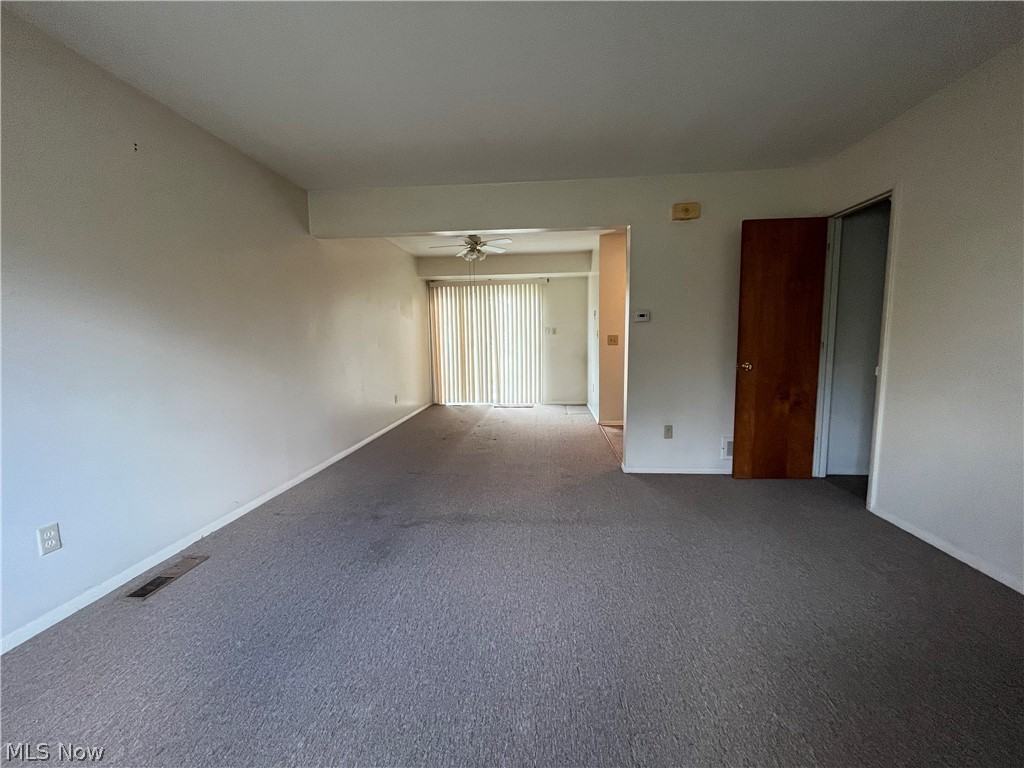 773 Akron Blvd - Photo 2 of 9