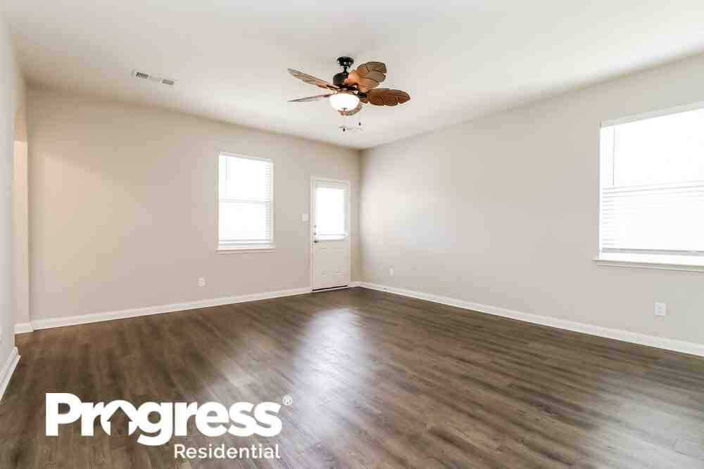 6341 White Jade Dr - Photo 3 of 21