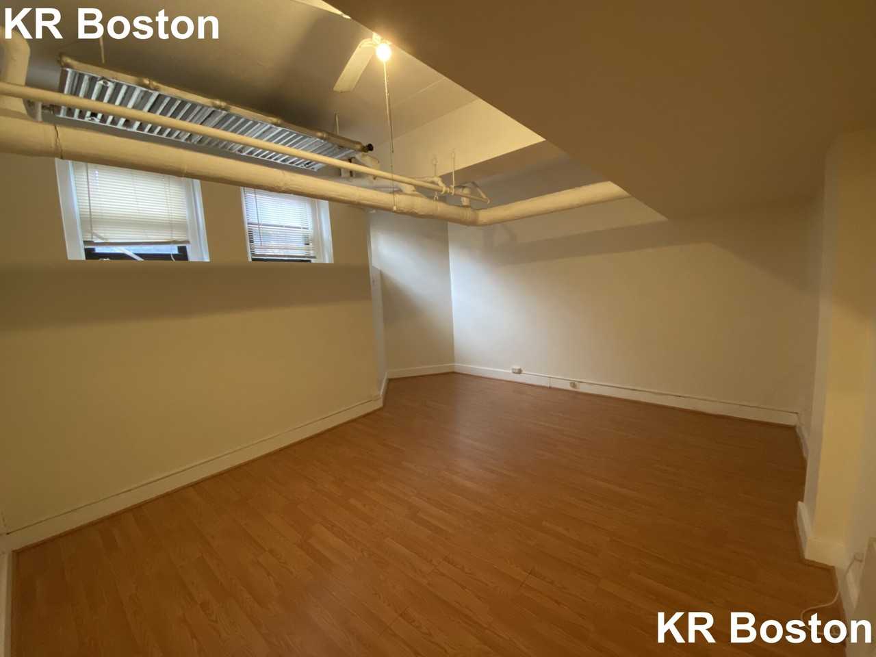 17-19 Washington St. & Florence Street #19B - Photo 3 of 19