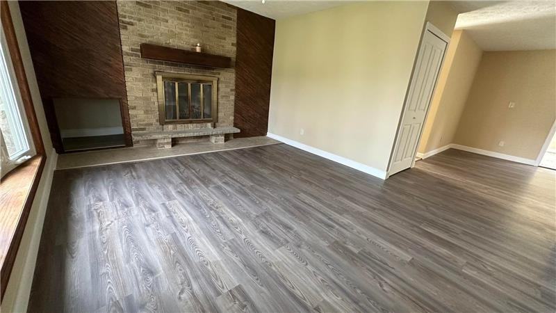 4505 Scioto Dr - Photo 4 of 19