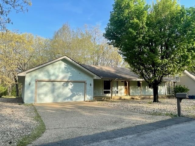 2 Duxford Ln #1 - Photo 2 of 23