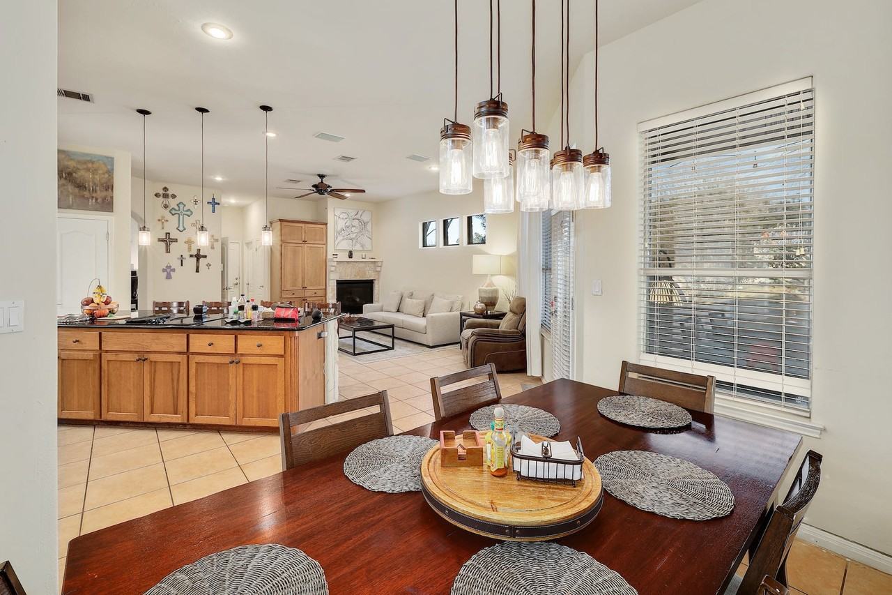 101 Cheerful Ct #1 - Photo 3 of 10