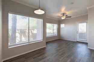 6515 W Mcdowell Rd - Photo 1 of 1