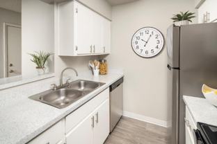 7077 W Mcdowell Rd - Photo 1 of 1