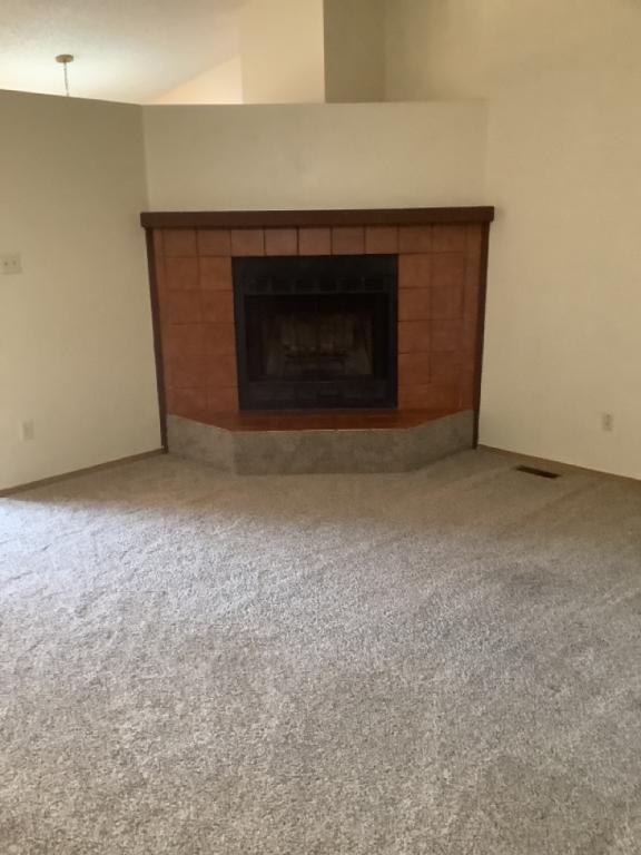 5709 Hermit Pass Dr - Photo 5 of 13