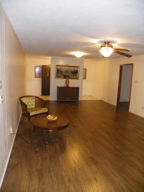 800 Briar Ridge Rd - Photo 3 of 13