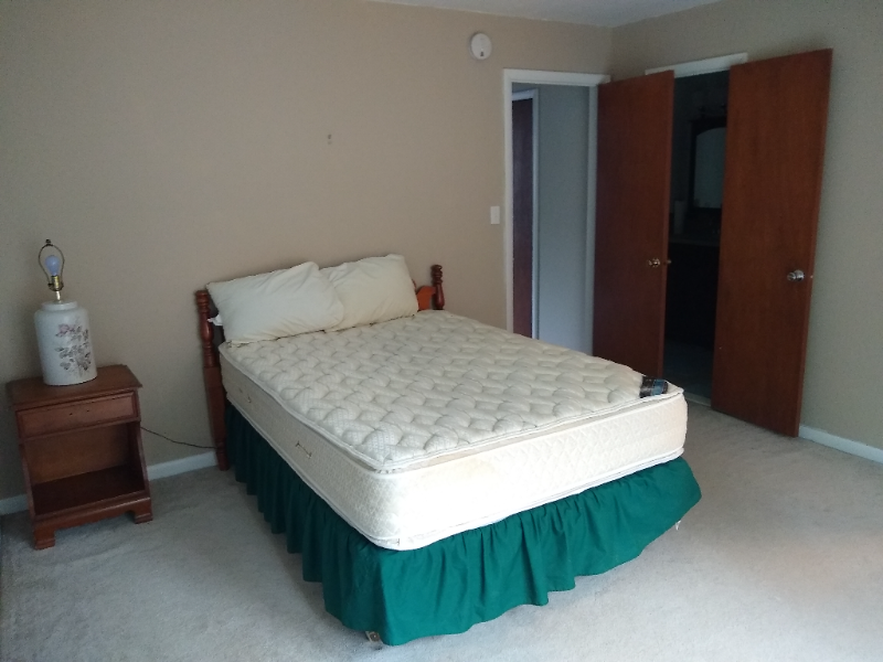 511 Cricklewood Dr - Photo 3 of 9