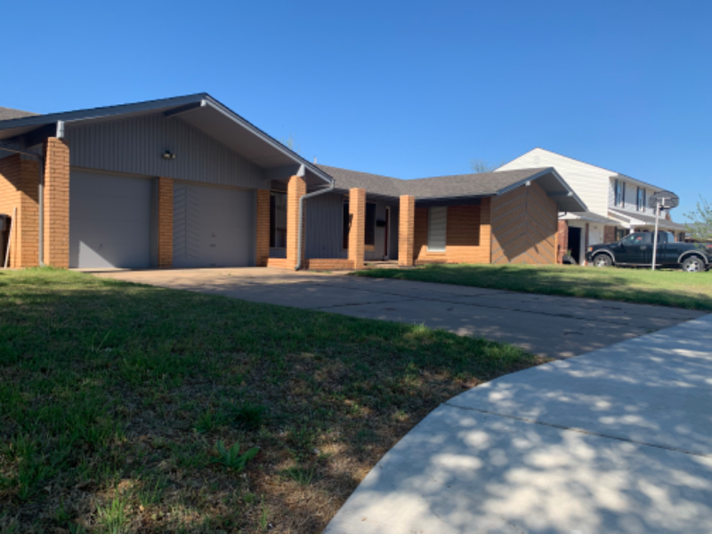 2517 Nw 116th St - Photo 2 of 24