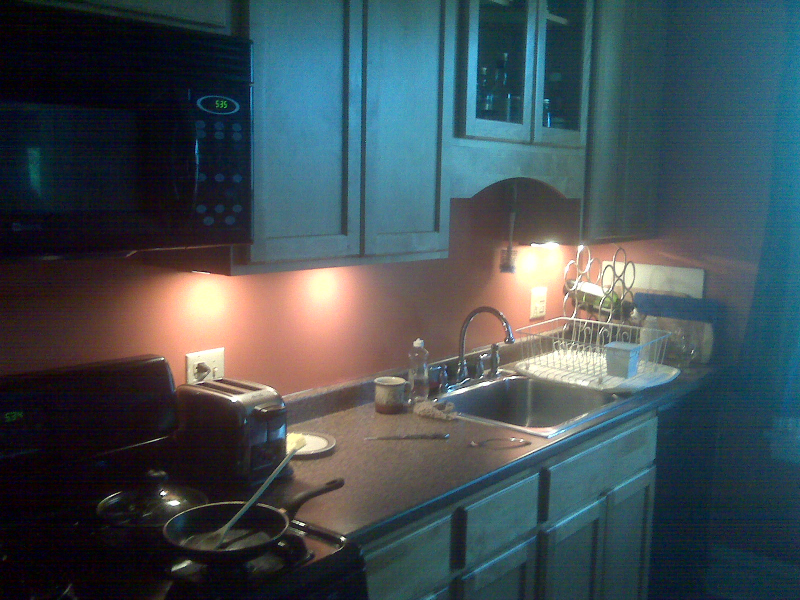 2425 Dupont Ave S - Photo 2 of 7