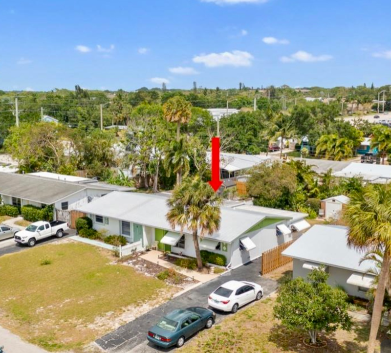 411 Se Robalo Ct - Photo 4 of 19