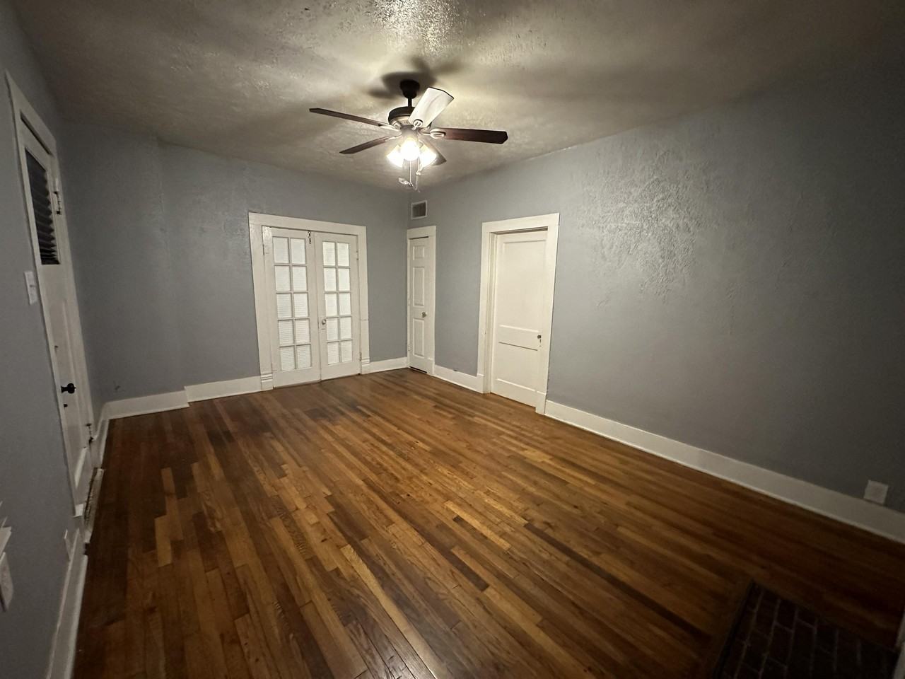 132 Woodland St #1 - Photo 4 of 18