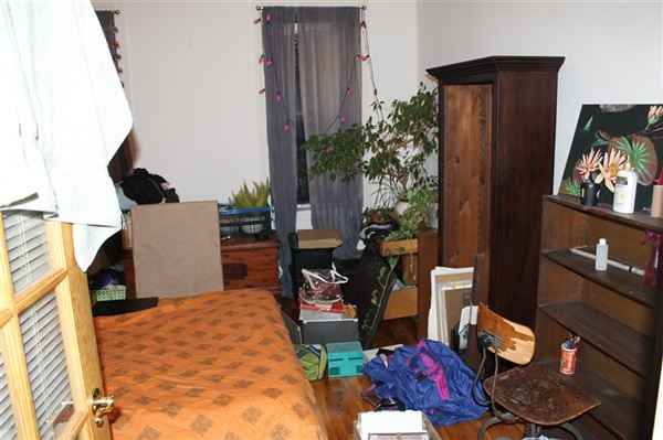 Wyckoff Avenue - Photo 3 of 4