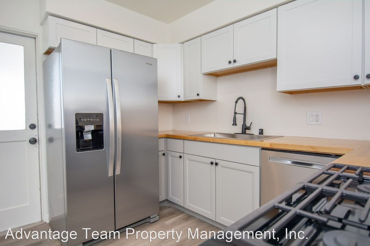 40th St. - Photo 2 of 17