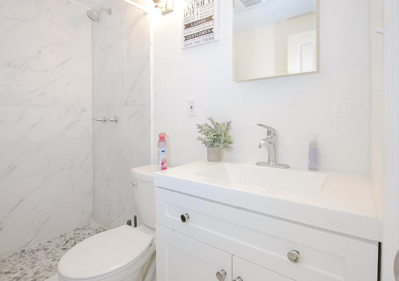 Lila St - Photo 6 of 17