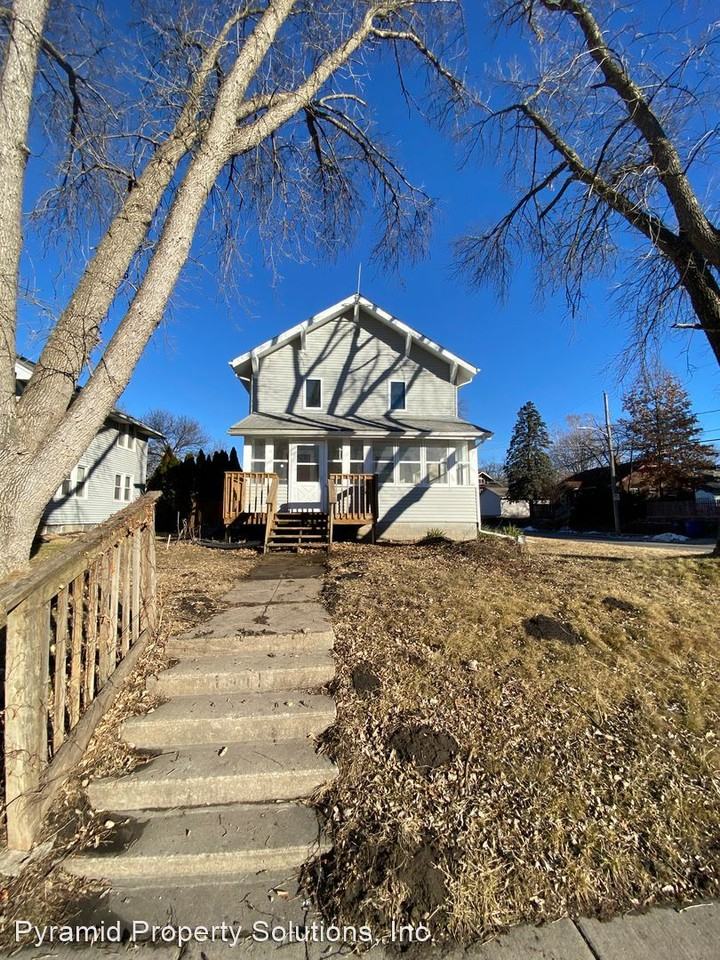 1901 E 12th St - Photo 2 of 29