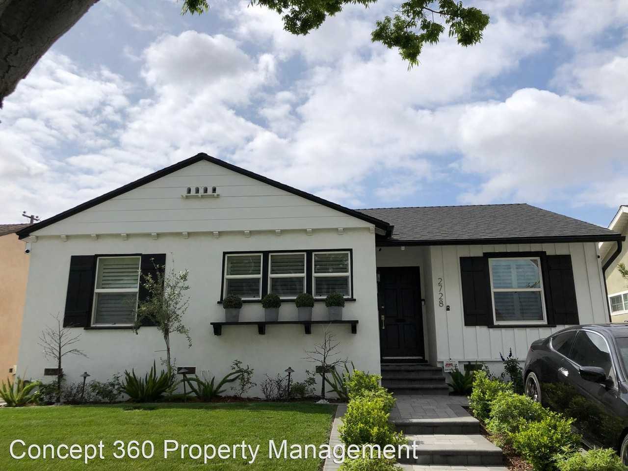 2728 Centralia St - Photo 2 of 50