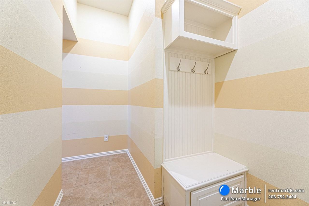 6305 Canyon Crest Dr - Photo 3 of 24