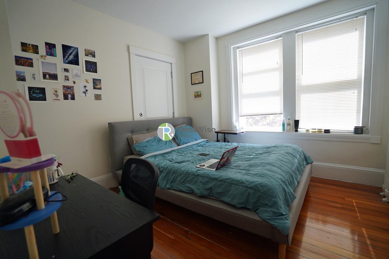83 Harvard St #29 - Photo 4 of 15