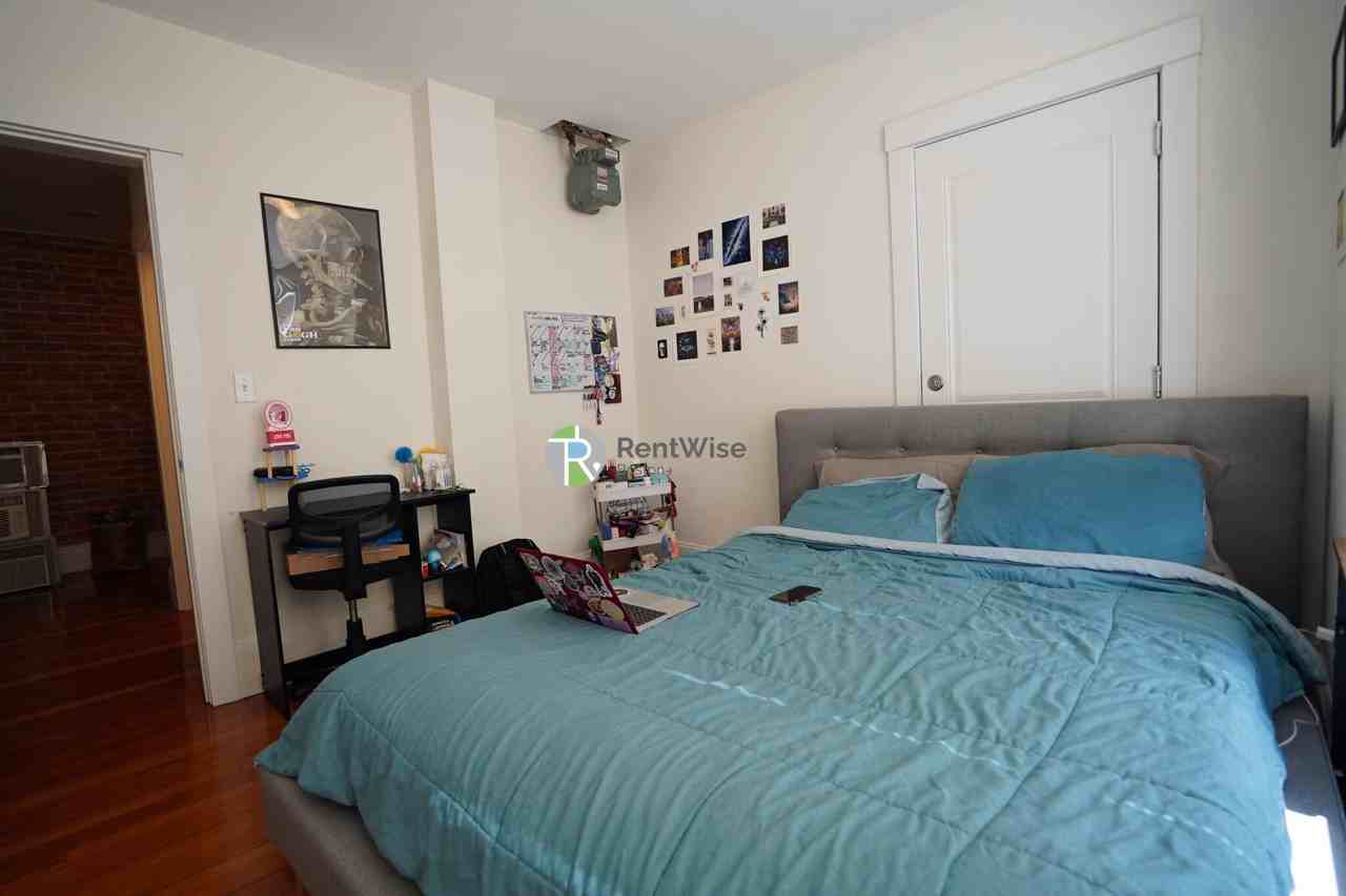 83 Harvard St #29 - Photo 5 of 15