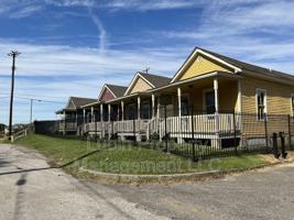 featured image of 327 Lema Pl