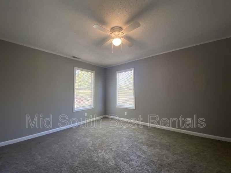 4695 Eleventh Rd - Photo 5 of 20