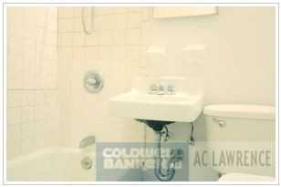 East 90th and Third ave - Photo 2 of 6