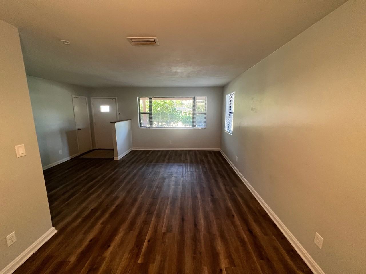 10614 Beverly Nalle Rd - Photo 2 of 13
