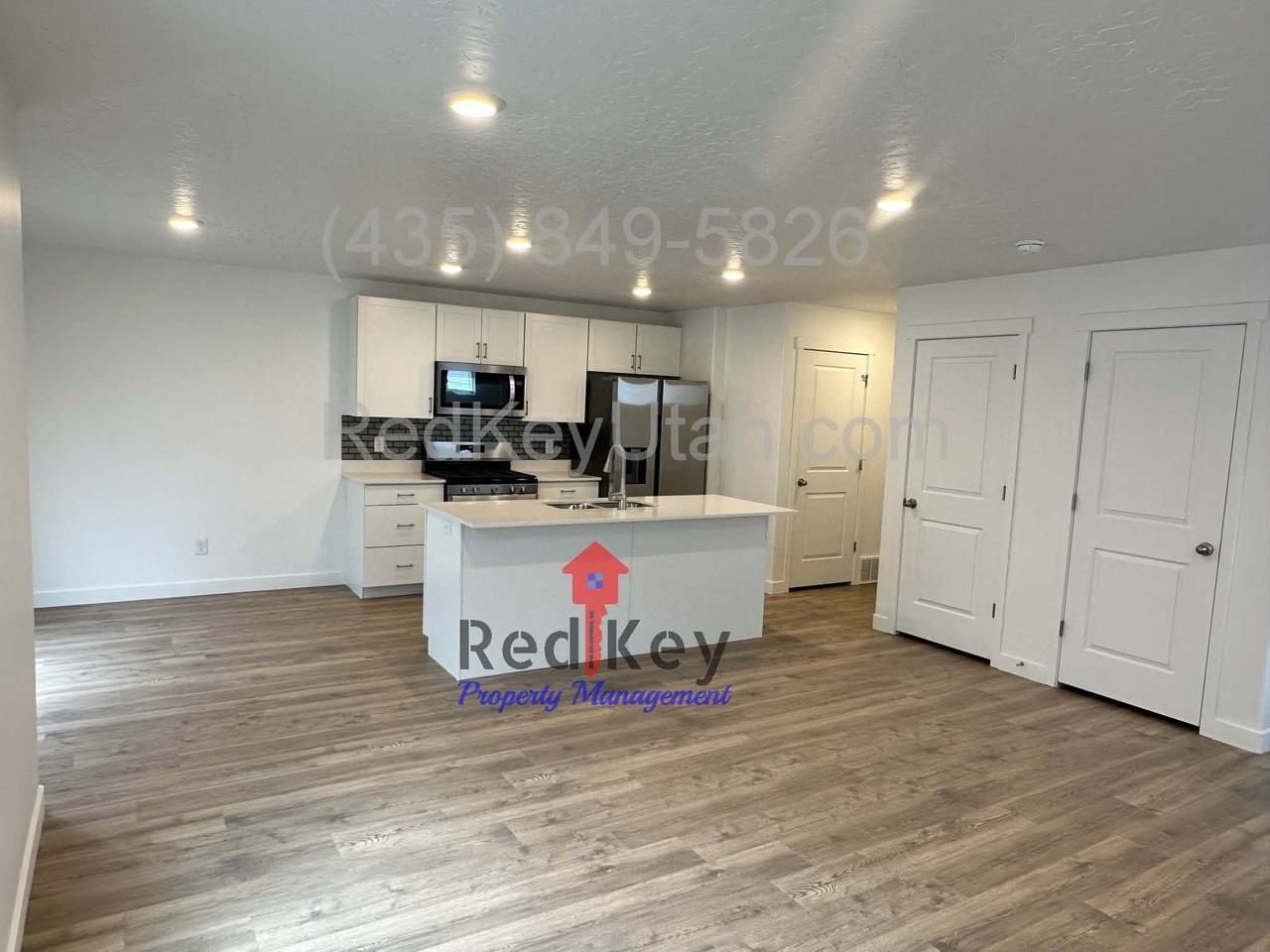 641 W Banner Dr - Photo 3 of 23