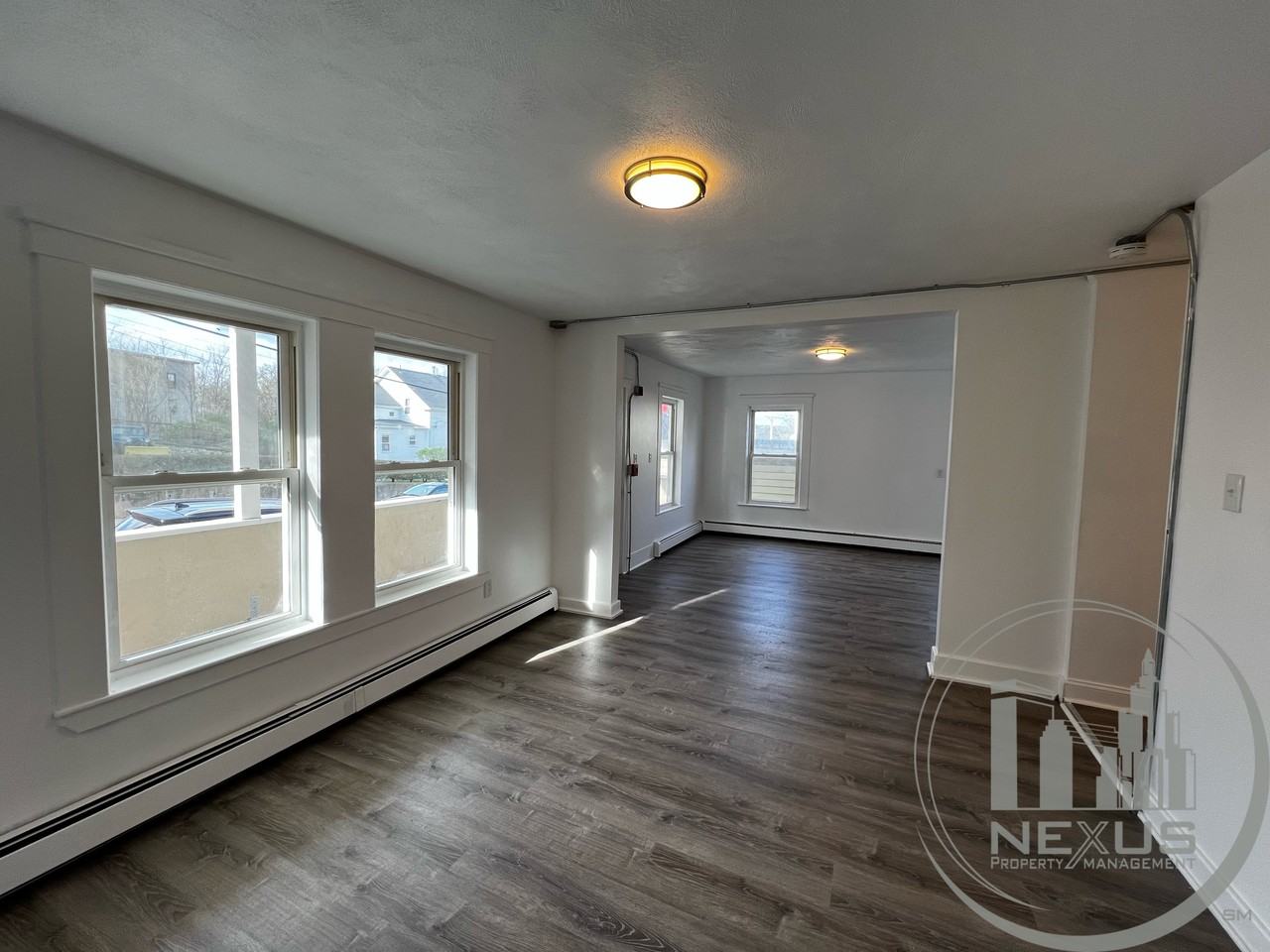 583 Willow St - Photo 2 of 14