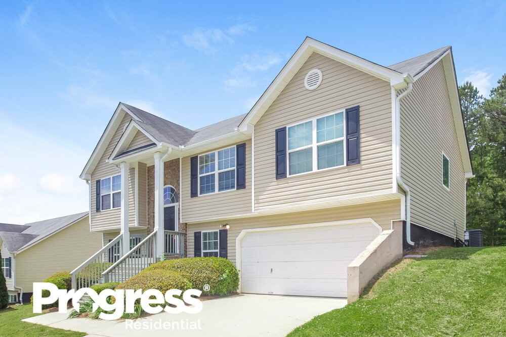 5007 Grist Mill Dr - Photo 2 of 17