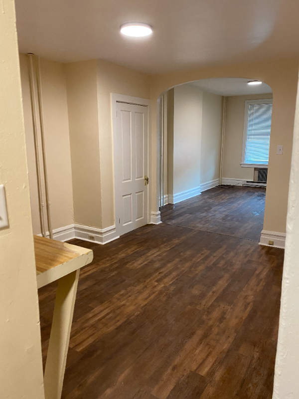 428 W King St #1 - Photo 4 of 16