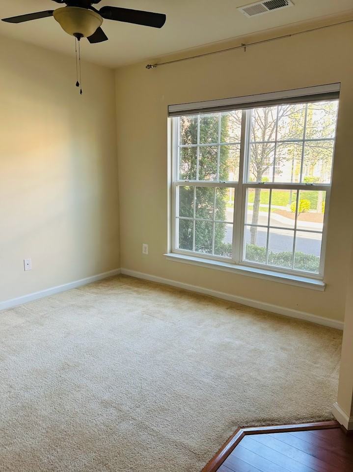 15353 Rosemont Manor Dr #42 - Photo 2 of 14