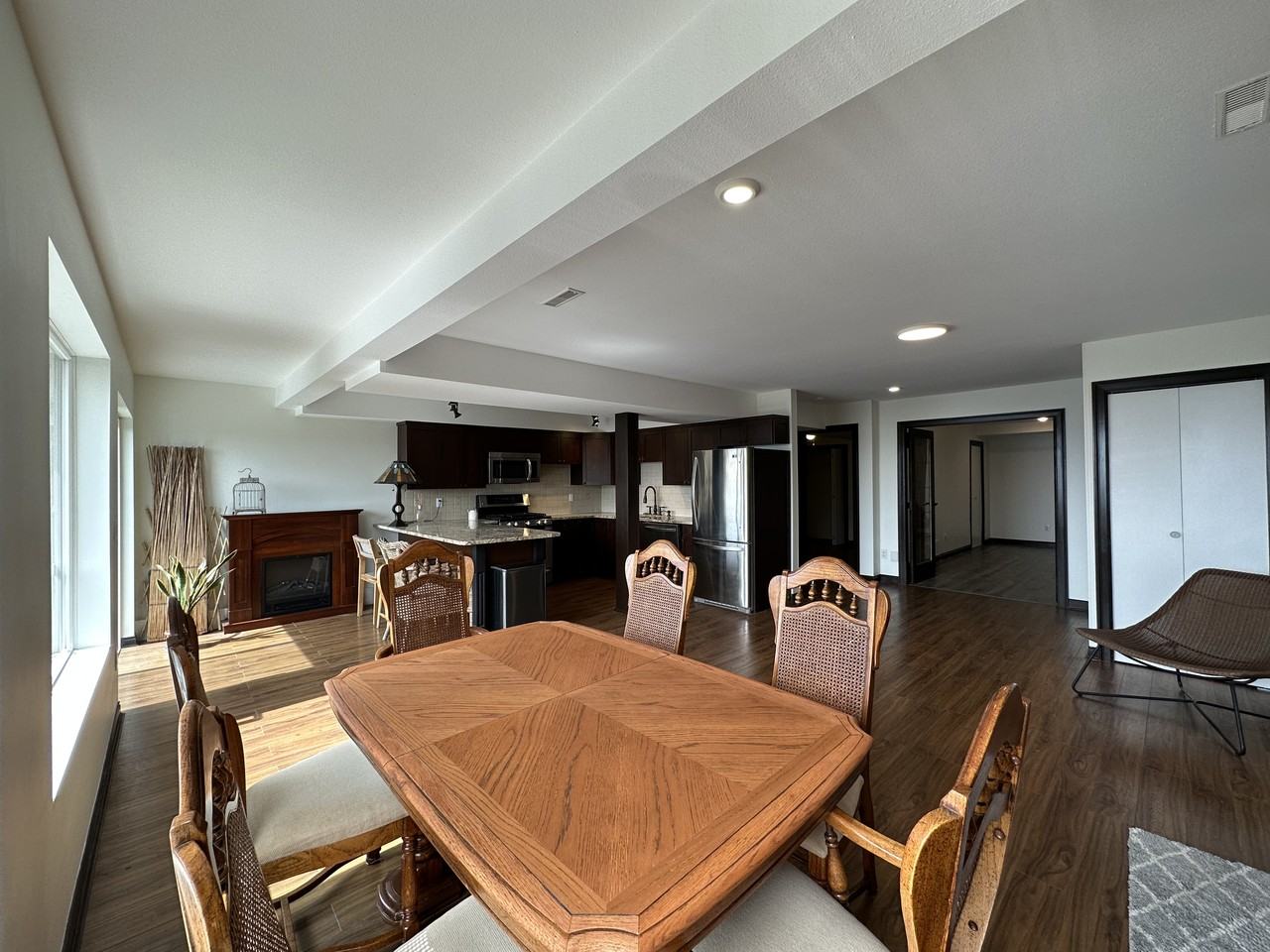14717 McDonald Avenue - Photo 2 of 12
