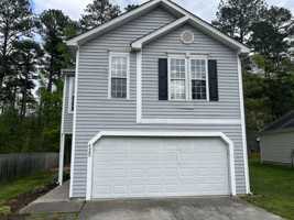 featured image of 408 Gladstone Dr #1