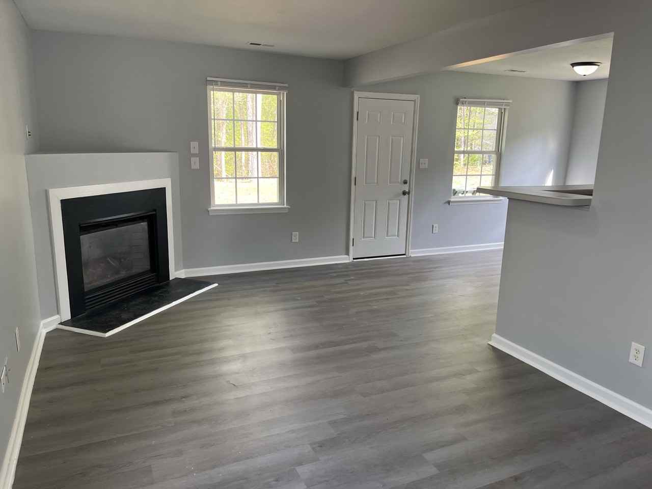 408 Gladstone Dr #1 - Photo 3 of 28