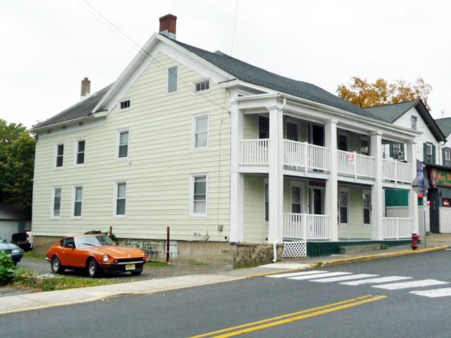 8 Main St #1 - Photo 2 of 7