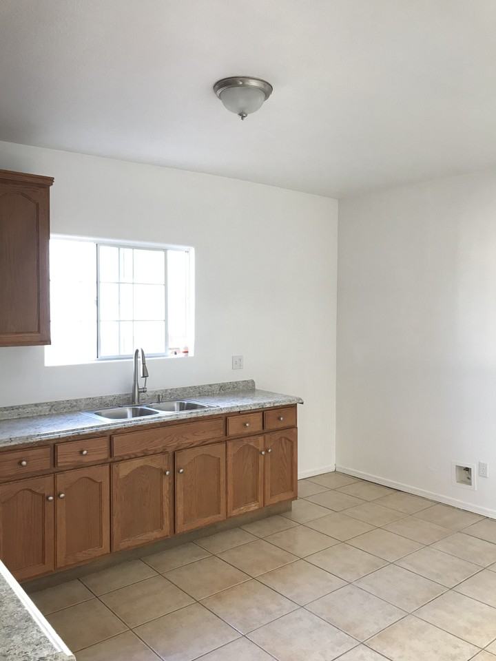 1079 Center St #2 - Photo 2 of 4