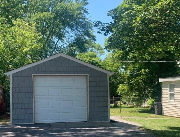 223 Elder Dr - Photo 2 of 13