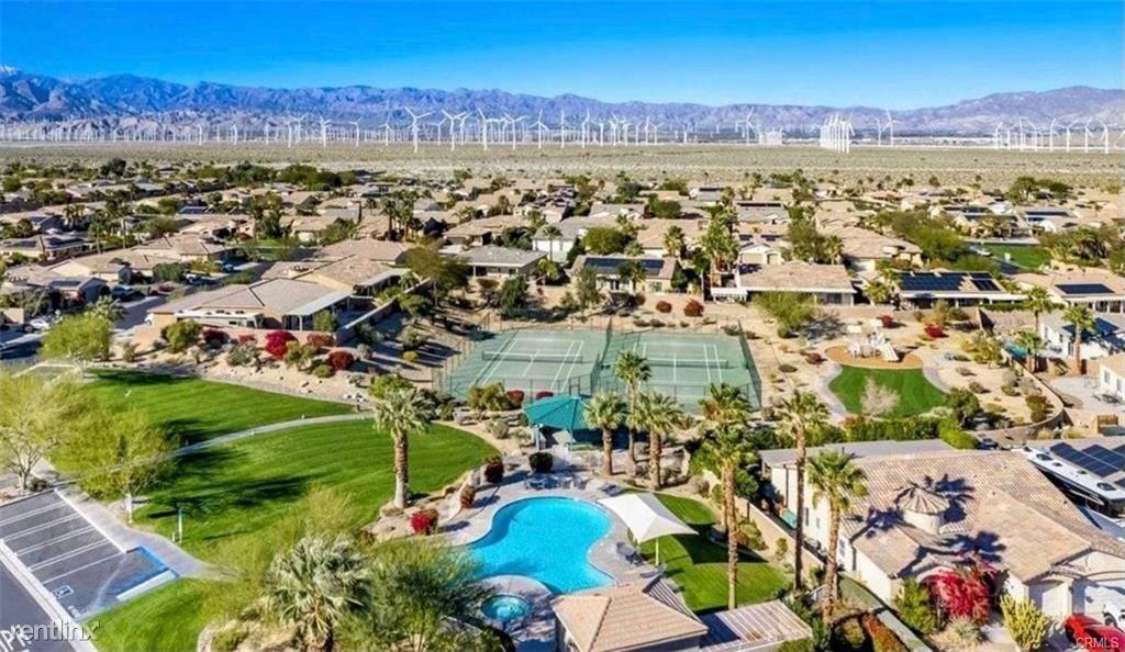 748 Mira Grande - Photo 2 of 11