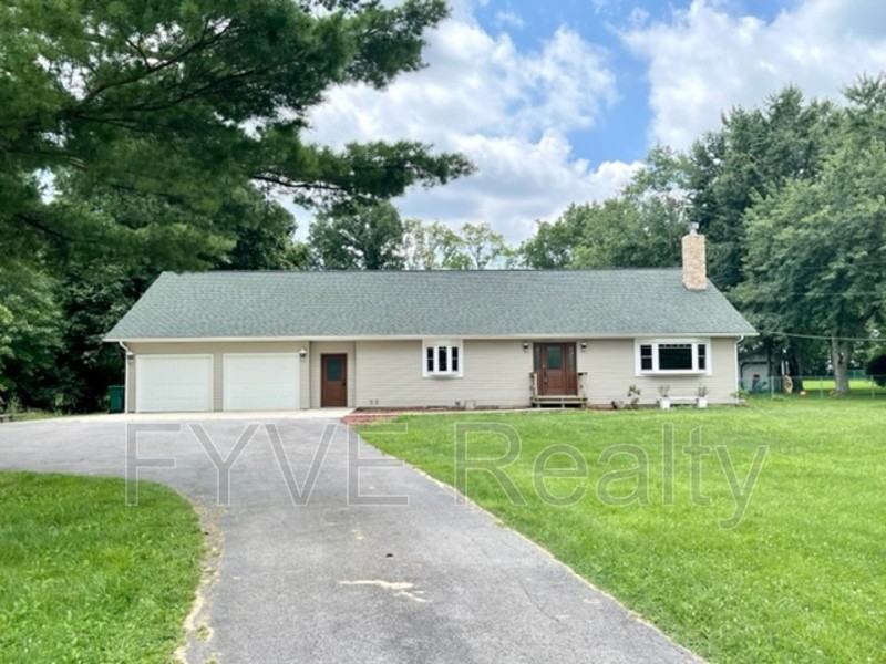 8383 Morse Rd - Photo 2 of 50