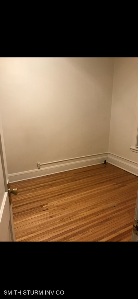 SMITH STURM INV CO - Photo 3 of 11