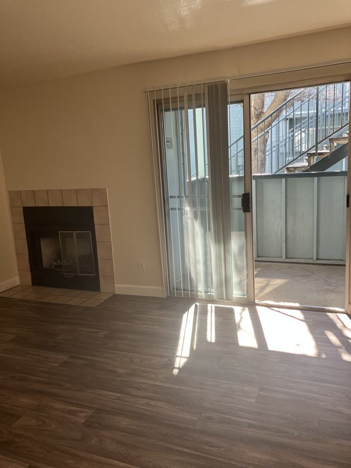 5415 College Oak Dr #506 - Photo 2 of 11